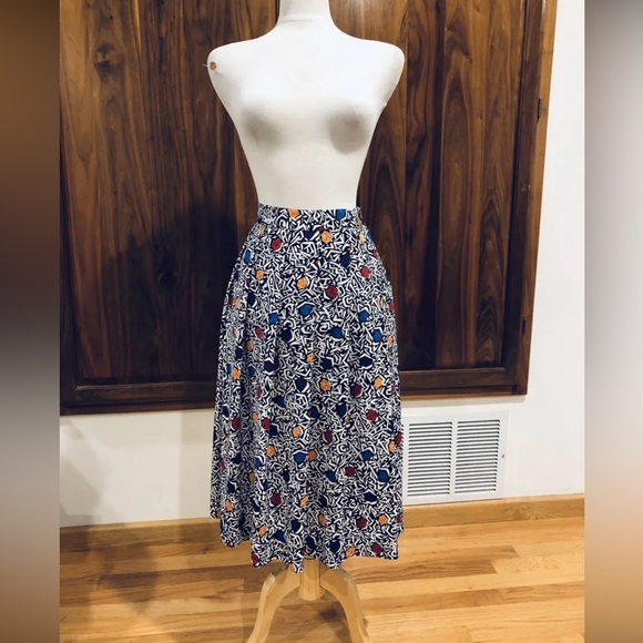 Vintage Jacqueline Ferrar 80’s- 90’s Floral Skirt - Picture 2 of 10